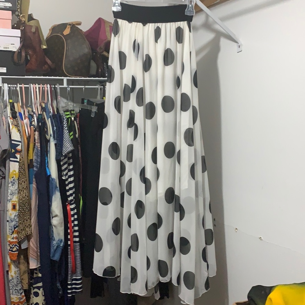 Long polka dot skirt